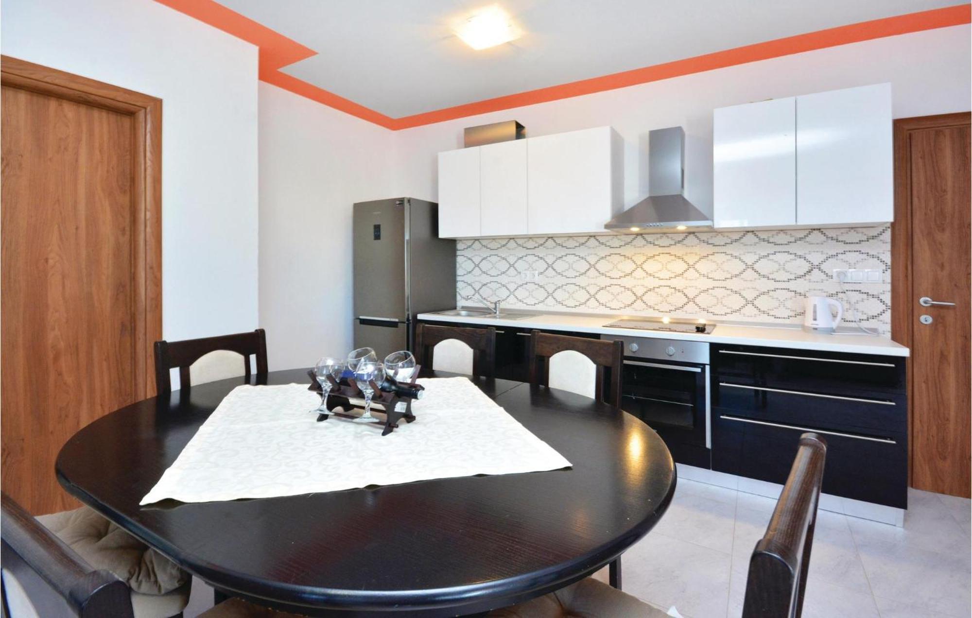 3 Bedroom Nice Home In Solin Split Bagian luar foto